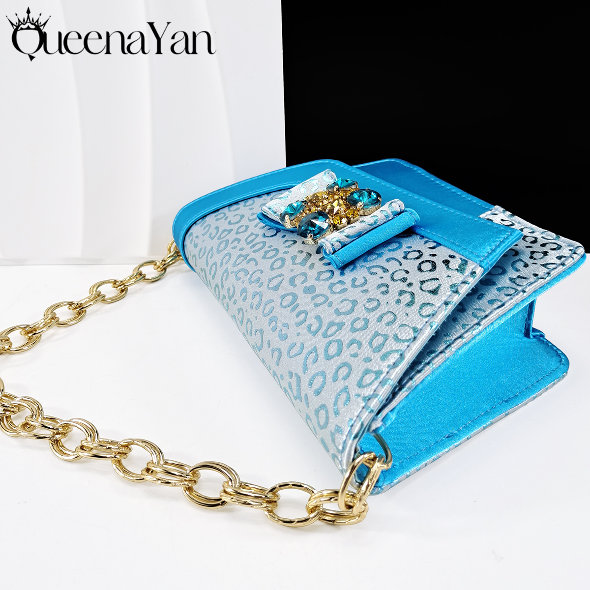 Queena Yan Light Blue Elegant  - Lighting Decor Wedding ulasan dan harga